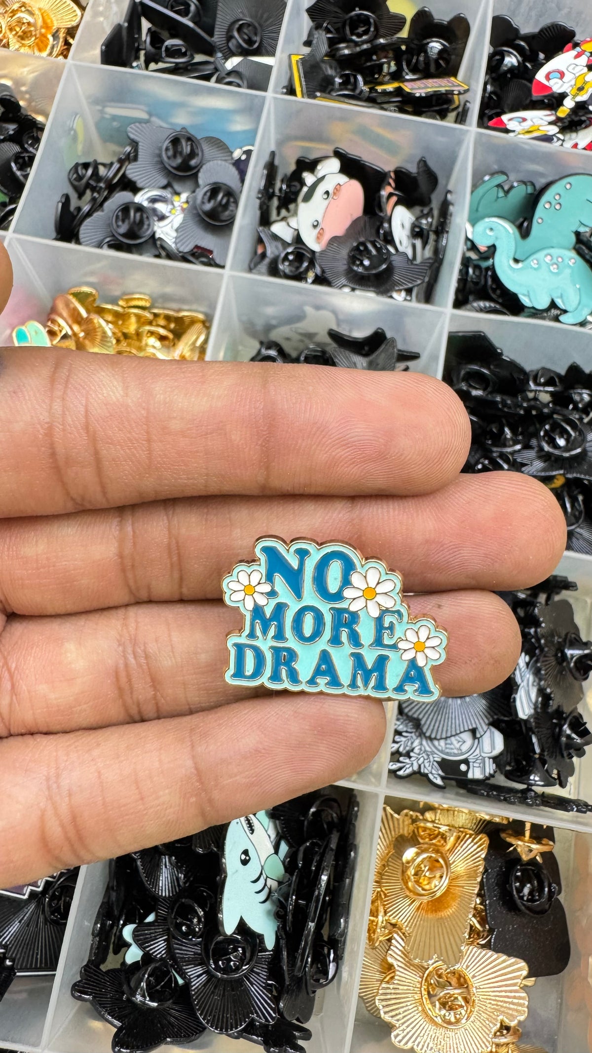 NO MORE DRAMA Enamel Lapel Pin imatation jewellery