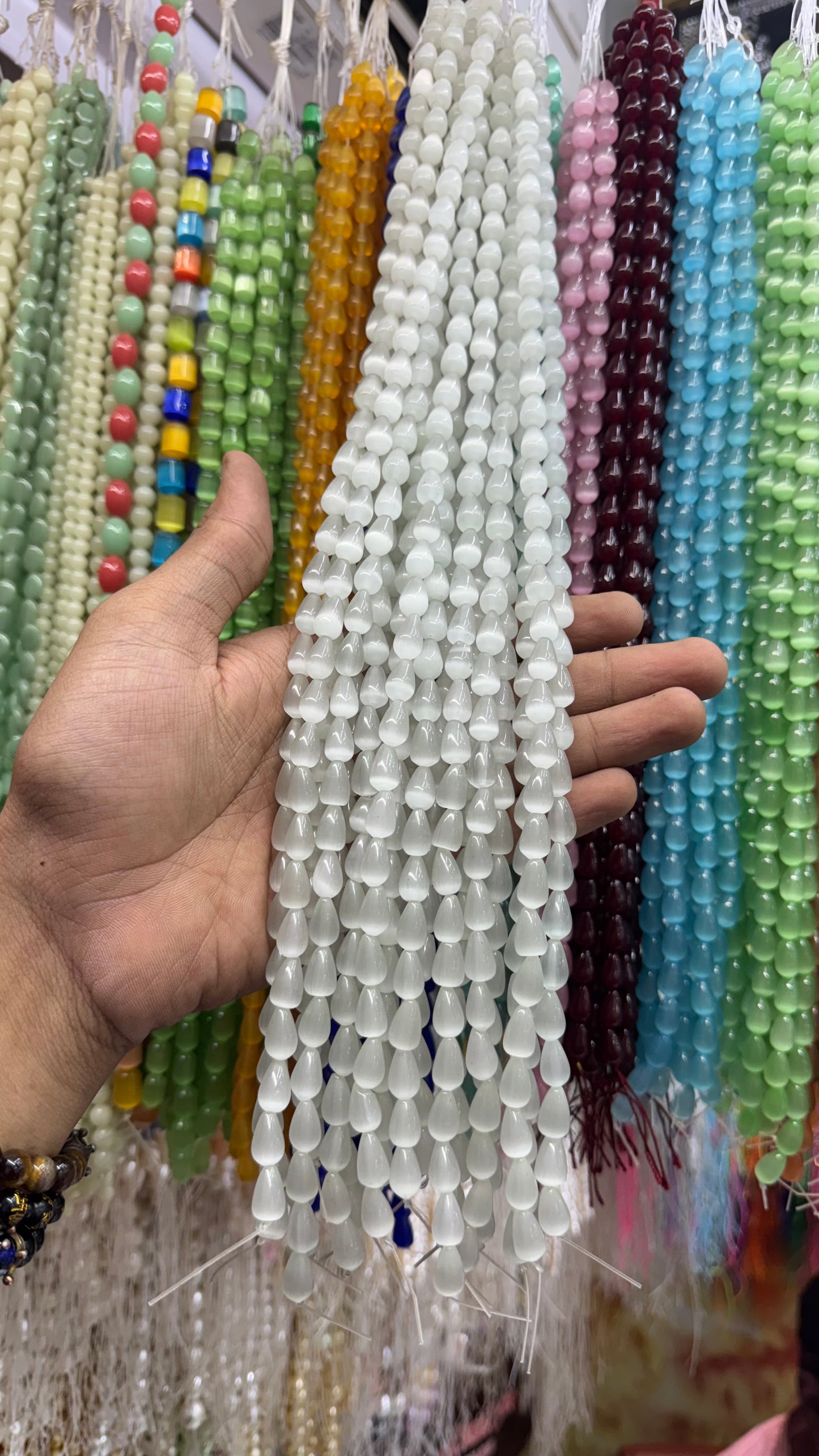 Monaliza beads