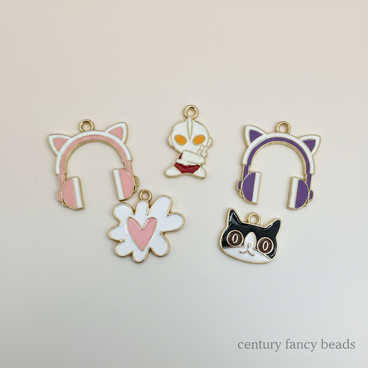 Cute Enamel Headphone & Cartoon Charms