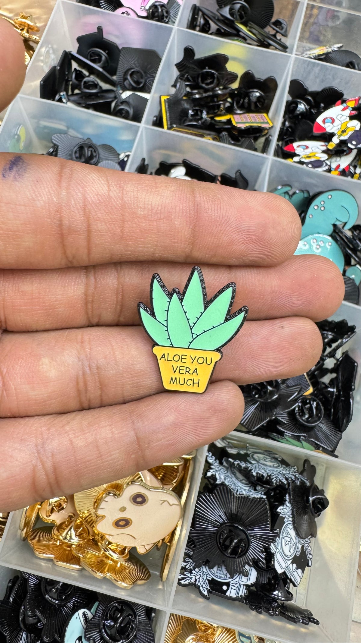Aleo ￼Enamel Lapel Pin imatation jewellery