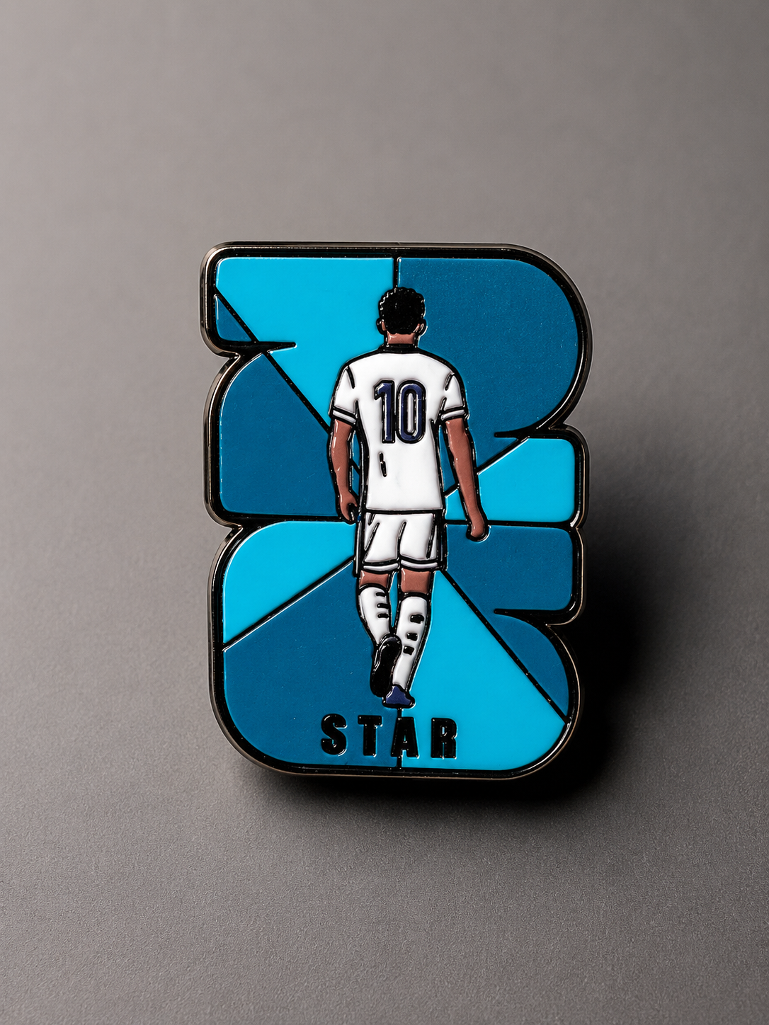 Lionel Messi No. 10 STAR Football Enamel Brooch Pin