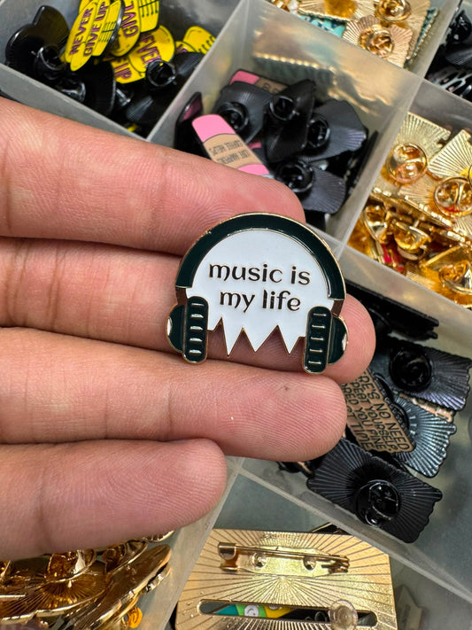 Music lover Enamel Brooch Pin for imatation jewellery