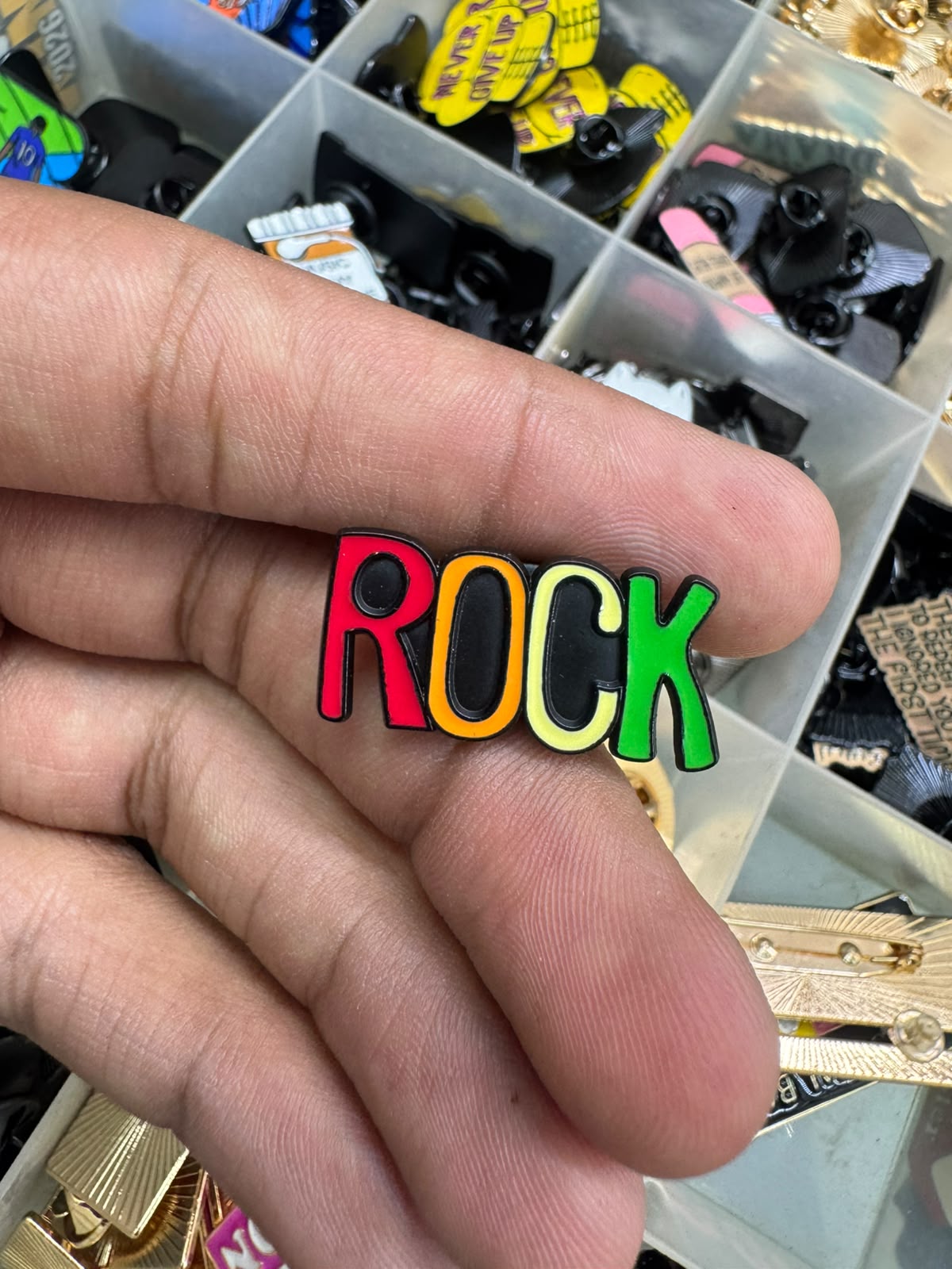 ROCK  Enamel Brooch Pin for imatation jewellery